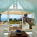 Hotell Mamela 4*