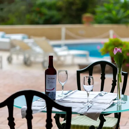 Mamela Hotel Capri
