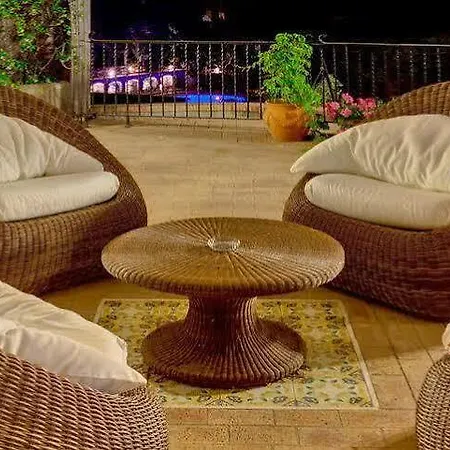 Mamela 4* Capri